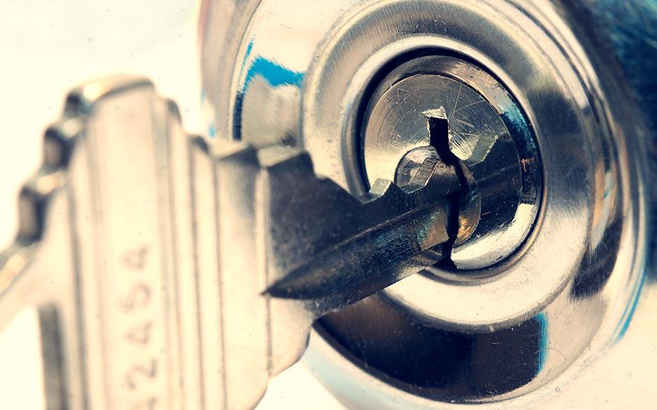 changer un barillet Suresnes